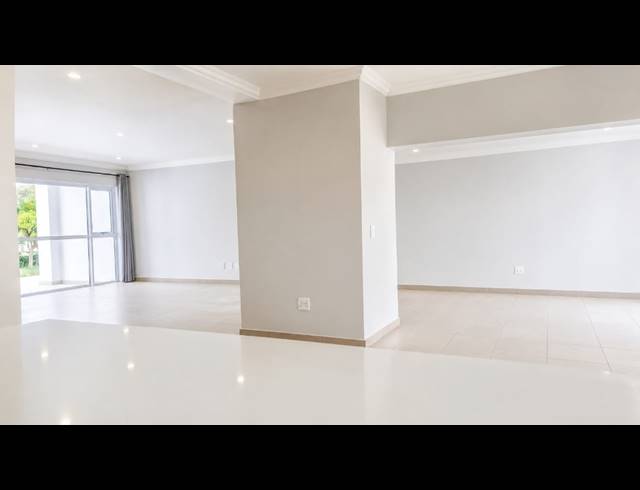 4 BEDROOM FREEHOLD FOR SALE IN SANDOWN